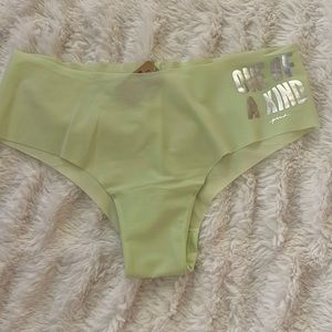 NWT PINK No Show Cheekster Panty size M